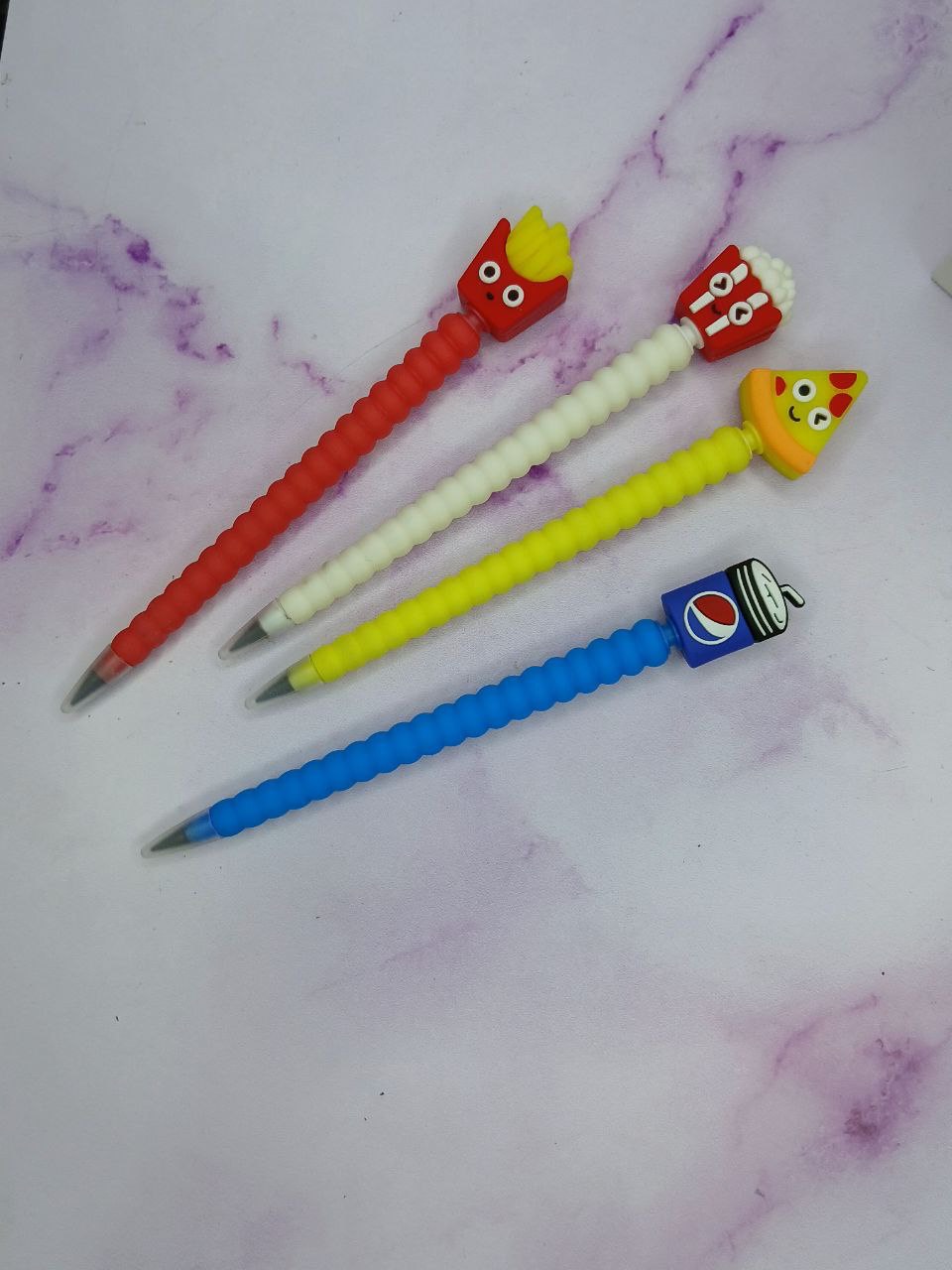 مداد بی‌نهایت فست‌فود