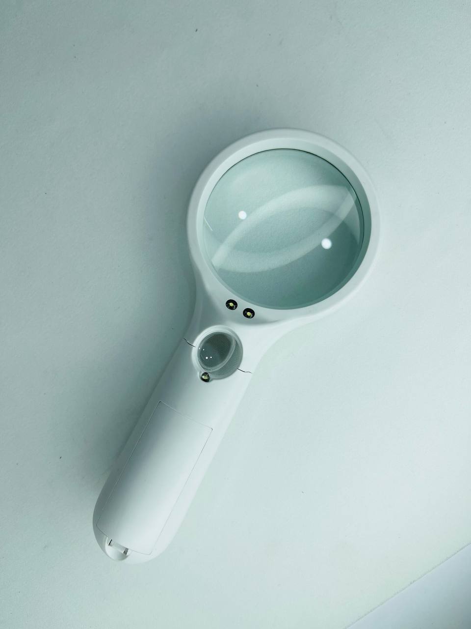 ذره‌بین چراغی آیتم 6902B