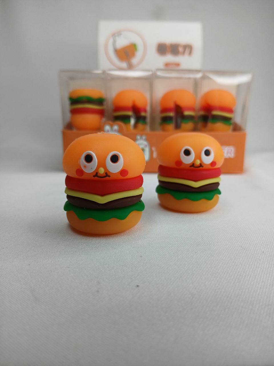  تراش فست‌فود و تک‌شاخ سیلیکونی